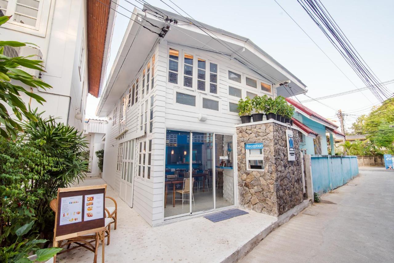 Baan Kangmung Hua Hin On The Beach Exteriör bild
